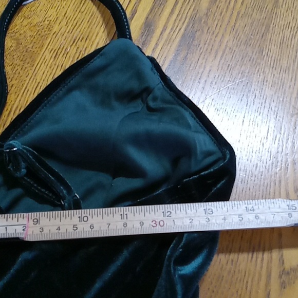 HALARA DRESS Womens EXTRA SMALL XS GREEN VELVET Flare New Party Club - Picture 7 of 7